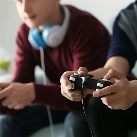 Video Gaming Bays: World-Class Gaming Zone | Microgravity Gaming Arena