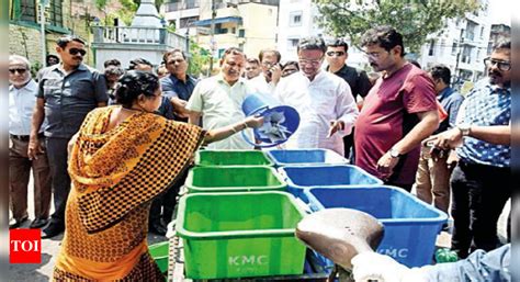 Hakim: Waste segregation: Kolkata Mayor Firhad Hakim calls for steep ...