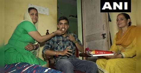 book binder suresh singh secures 10th rank in kashmir administrative ...