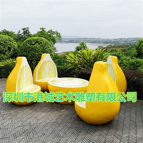激发孩子创意休闲椅玻璃钢抽象长颈鹿雕塑定制厂家_港城雕塑-站酷ZCOOL