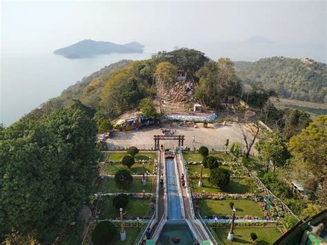 Hirakud Dam (Sambalpur) - 2020 What to Know Before You Go (with Photos ...