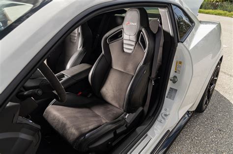 This 2015 Chevy Camaro Has a Special Background, but Nobody Drove It Much - autoevolution