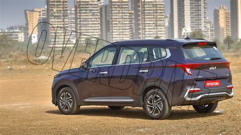 Kia Carens 2022 Luxury Plus 1.5L 6AT 7 Seater Exterior Car Photos ...