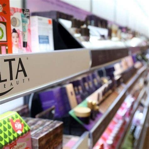 Ulta Beauty issues stern warning as consumers switch gears - TheStreet