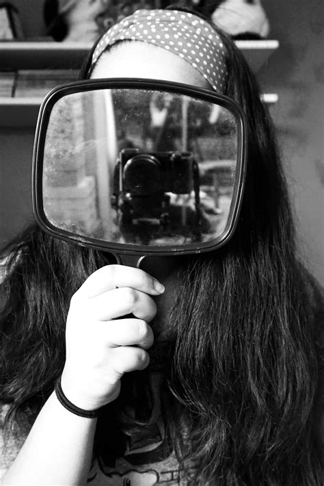 Self Portrait Photography, mirror, camera, faceless, creative portrait ...