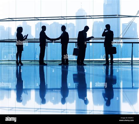 Group of Business People 的图像结果