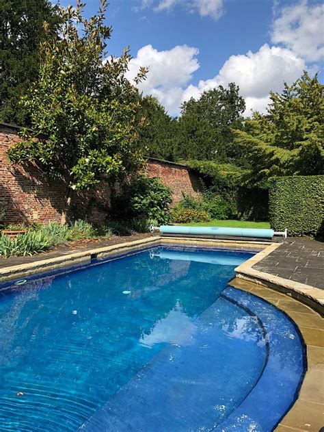 Saltmarshe Hall Pool Pictures & Reviews - Tripadvisor