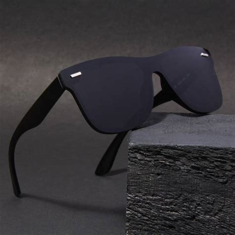 Black Sunglasses - Buy Black Sunglasses online at Best Prices in India ...
