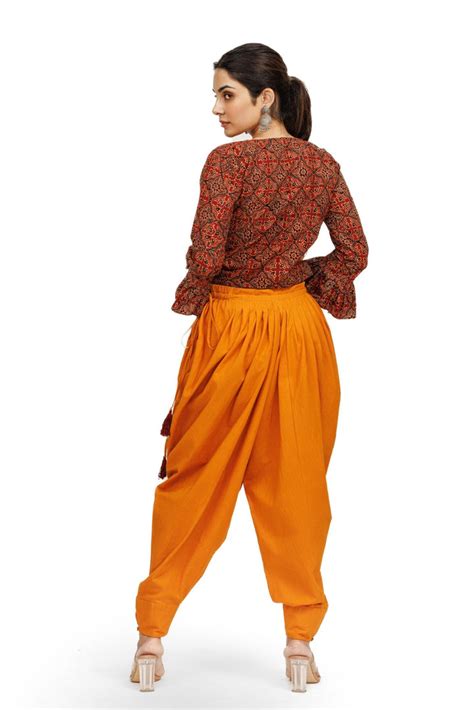 Mustard Dhoti Pants ( Farsi ) - Tilohri