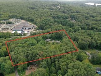 Webster, MA City Guide | About Living in Webster - Homes.com