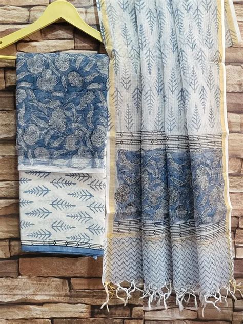 GOVIND HAND PRINTERS Hand Printed Blue Taditional & Elegant Jaal Print ...