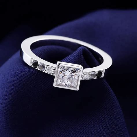 Buy 925 Sterling Silver Princess Shape Engagement Ring for Women ...