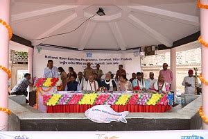 Shri Parshottam Rupala launched National Ranching Program at Varanasi ...