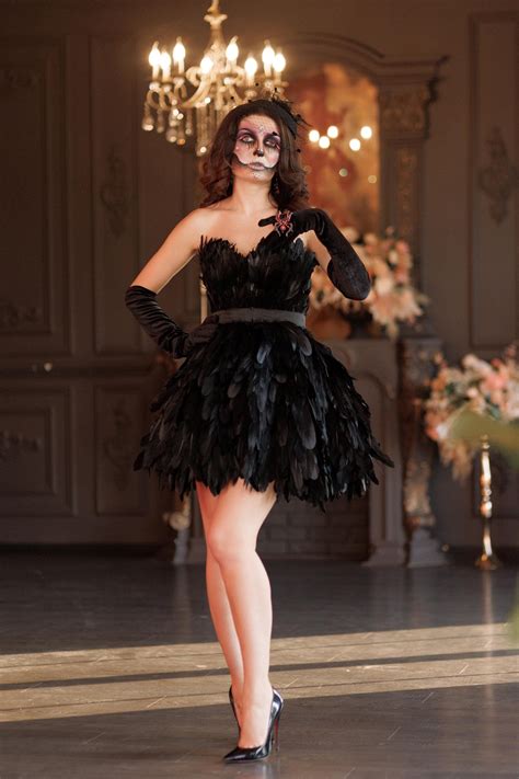 Black Swan Costume Ideas
