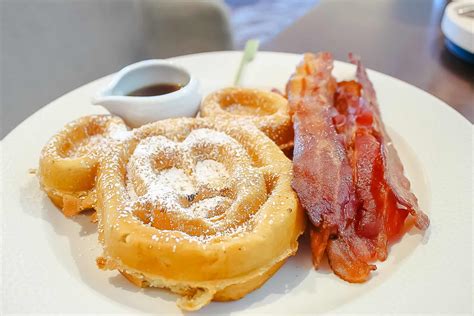 Our Top 6 Choices for Character Breakfasts at Disney World in 2024