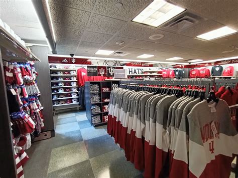INDIANA UNIVERSITY BOOKSTORE - Bloomington IN - Hours, Directions ...