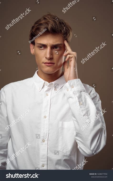 Business Man in Suit Full HD Wallpapers 的图像结果