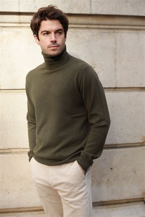 Paulin men's turtleneck sweater in 100% cashmere Khaki - Curling Paris ...