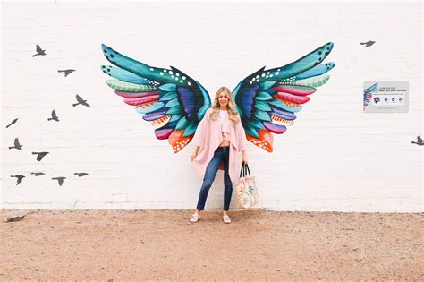 Instagrammable Walls in Phoenix and Mesa, Arizona - Pursuing Pretty | Graffiti wall art, Mural ...
