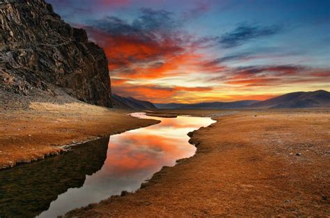 Gobi Desert Mongolia – LuvThat