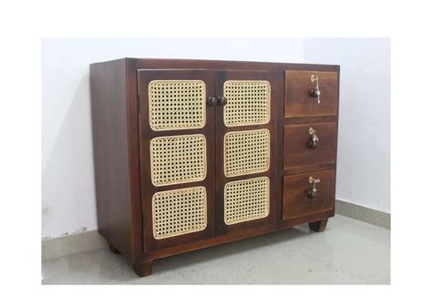Pinnal TV Petti