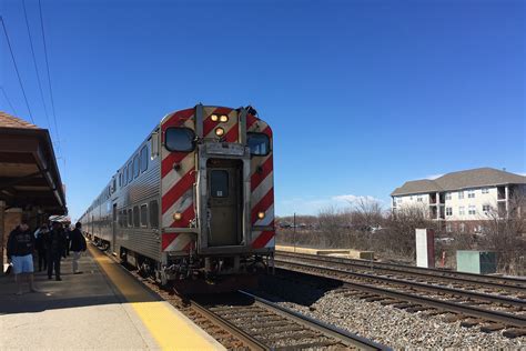 Metra $7 Weekend Pass - Chicago on the Cheap