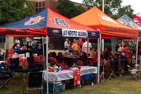 Custom Tailgate Tents for Colleges and Universities | CapitalBanner.com