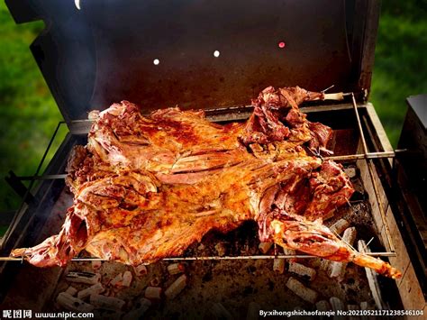 中国最好吃的烤全羊在承德丰宁，采摘式吃法独特而热闹_马镇