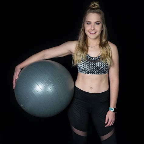 Sarah Burkhead Fitness - A FREE 20 minute consultation is included! 🎉 ...