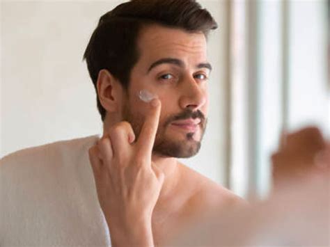 हेल्दी पर्सनल केअर रुटीन कसे असावे? जाणून घ्या | What should a healthy ...