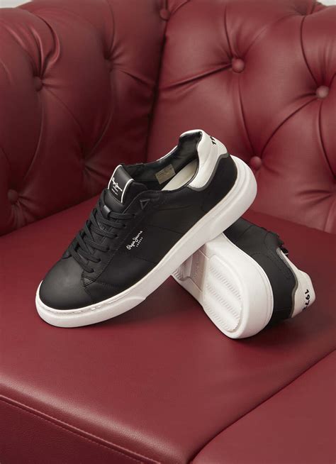 Eaton Basic Black Lightweight Eva Outsole Sneakers | Pepe Jeans India