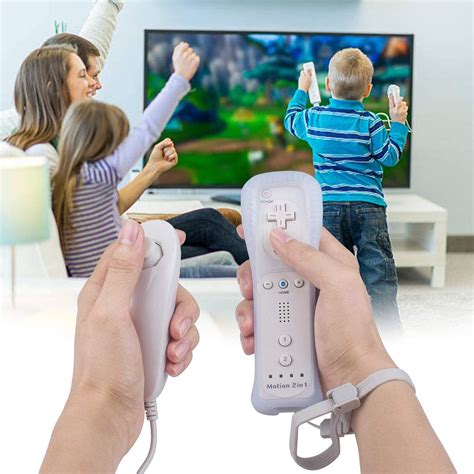 Buy Bonacell Wii Remotes Controller Replacement Remote Game Controller ...