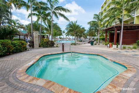 HOLIDAY INN RESORT ARUBA - BEACH RESORT & CASINO (Palm - Eagle Beach ...