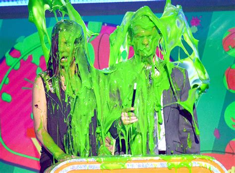 Person Getting Slimed 的图像结果