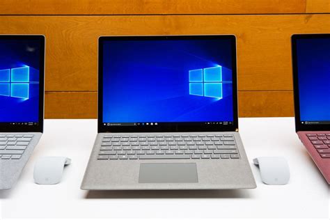 Windows 10 Pro Laptop 的图像结果
