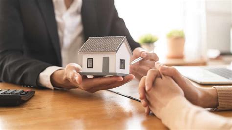 Realtors eye demand boost post RBI repo rate cut, but quick ...