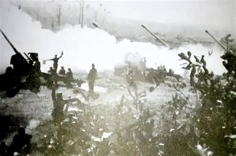 靠茅山激战：越军火力覆盖，解放军悬崖搭天梯，把越军送进坟墓