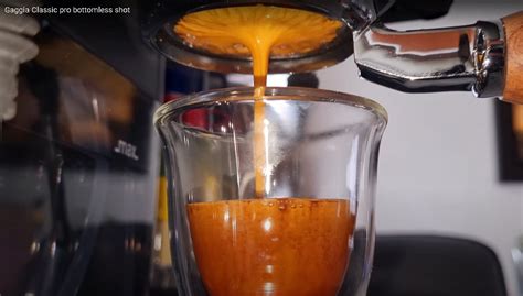 Espresso Essential Coffee Machine 的图像结果