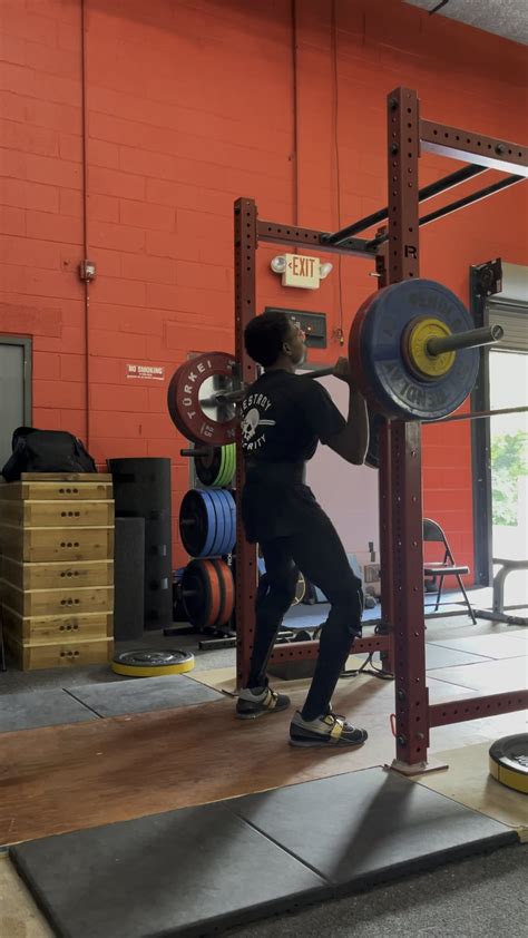 118 kg / 260 lb front squat pr : r/strength_training