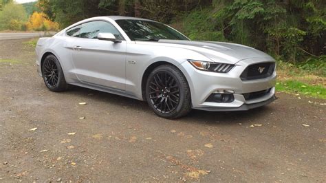 2015 Ford Mustang GT video review