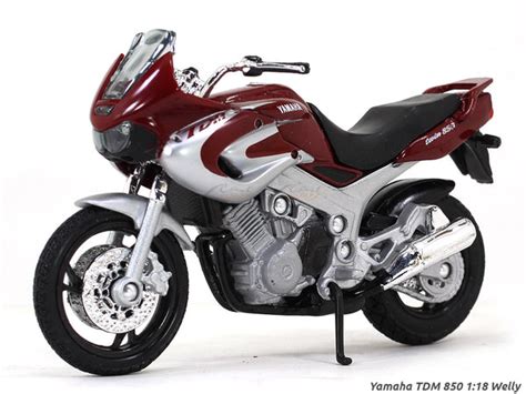 Yamaha TDM 850 1:18 Welly diecast Scale Model Bike | Scale Arts India