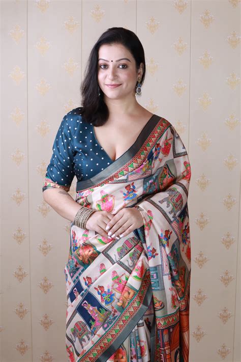Navy Blue Tussar Silk Bold Kalamkari Figure Printed Saree with Zari Wo ...