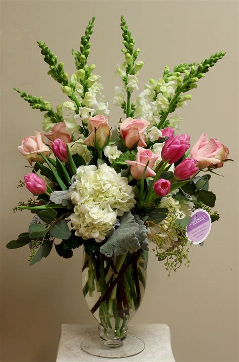 Send Lush And Beautiful flowers in Washington, DC | Beautiful flowers ...