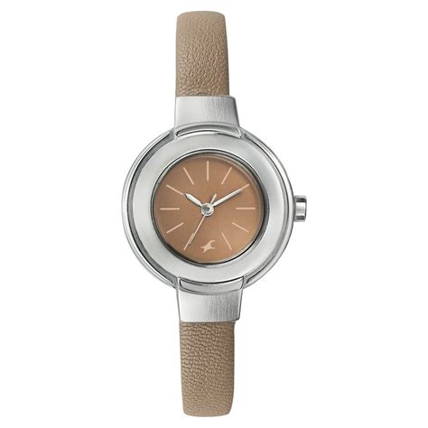 Buy Online Fastrack Quartz Analog Beige Dial Leather Strap Watch for ...