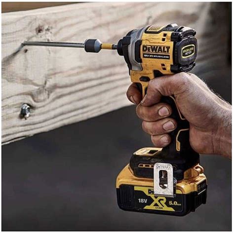 Aku udarni odvijač bez baterije DeWalt DCF850NT | Volim svoj dom
