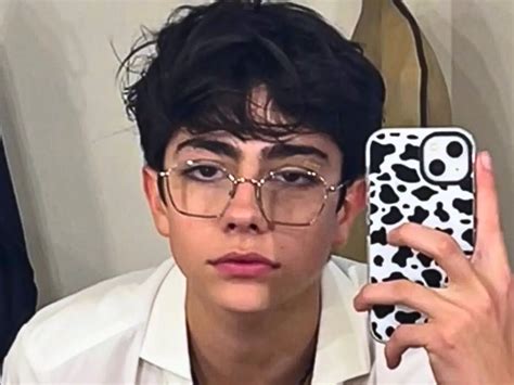 Lukas Urkijo Biography: Age, Girlfriend, Net Worth, Height, TikTok ...