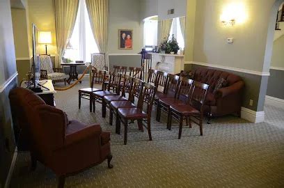 Oaks-Hines Funeral Home in Elmwood, IL - Funeral Home Pages