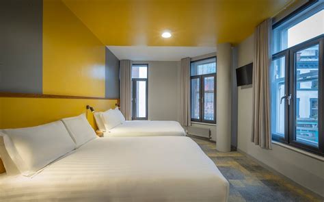 FITZSIMONS HOTEL TEMPLE BAR (Dublin) - Hotel Reviews, Photos, Rate ...