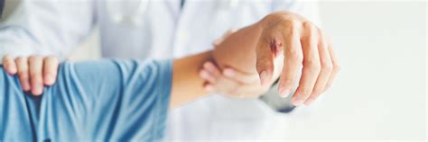 Surgical and Non-Operative Shoulder Arthritis Treatment Options | Rothman Orthopaedic Institute