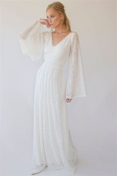 20 Best Bell Sleeve Wedding Dresses of 2021